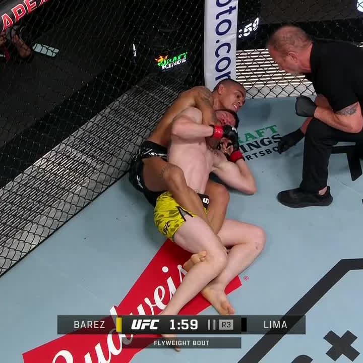 Andre Lima picks up his first career submission to stay undefeated 💪 #UFCVegas104