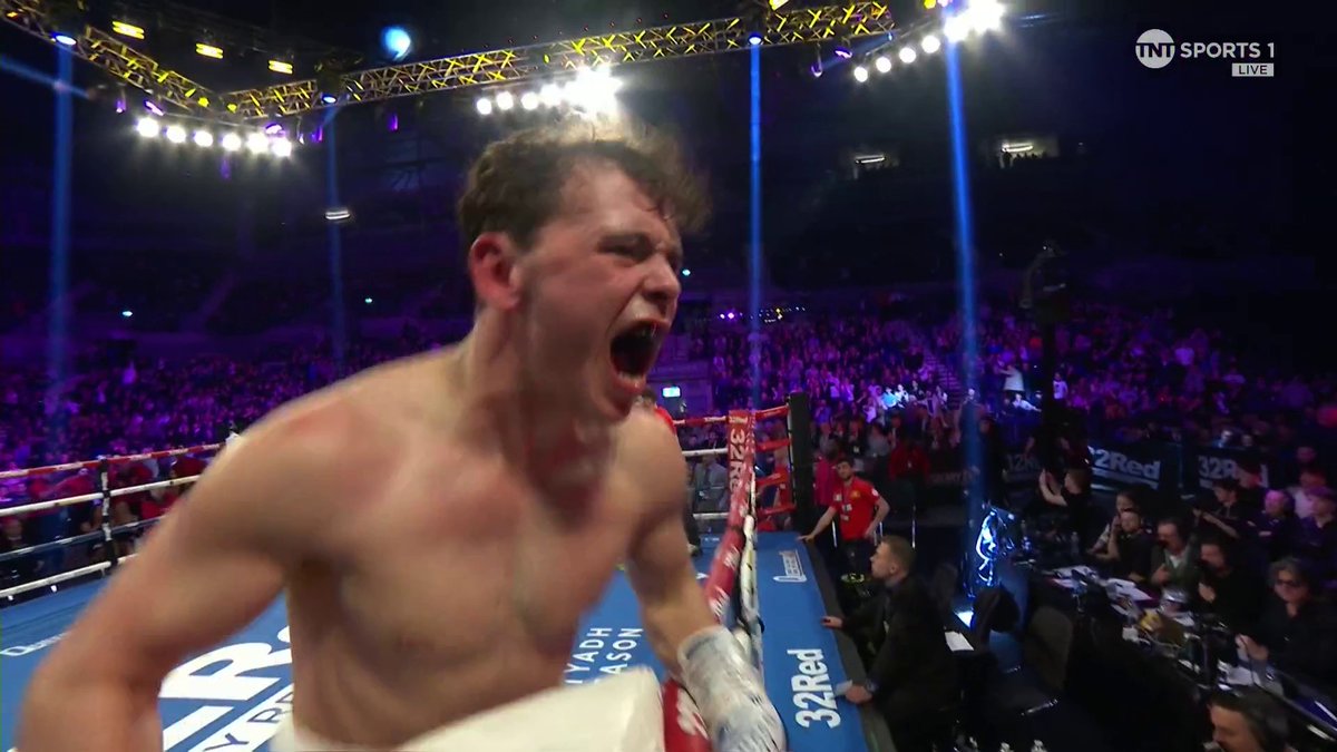Jack Turner blows Ryan Farrag away in the second round! What a knockout 💣 #BallDoheny 📺 TNT Sports &amp; discovery+ UK
