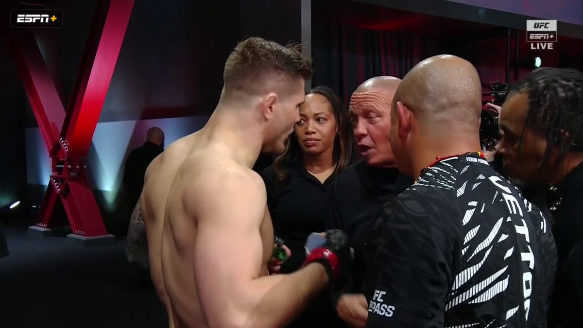 Marvin Vettori forgot his cup 😅 #UFCVegas104