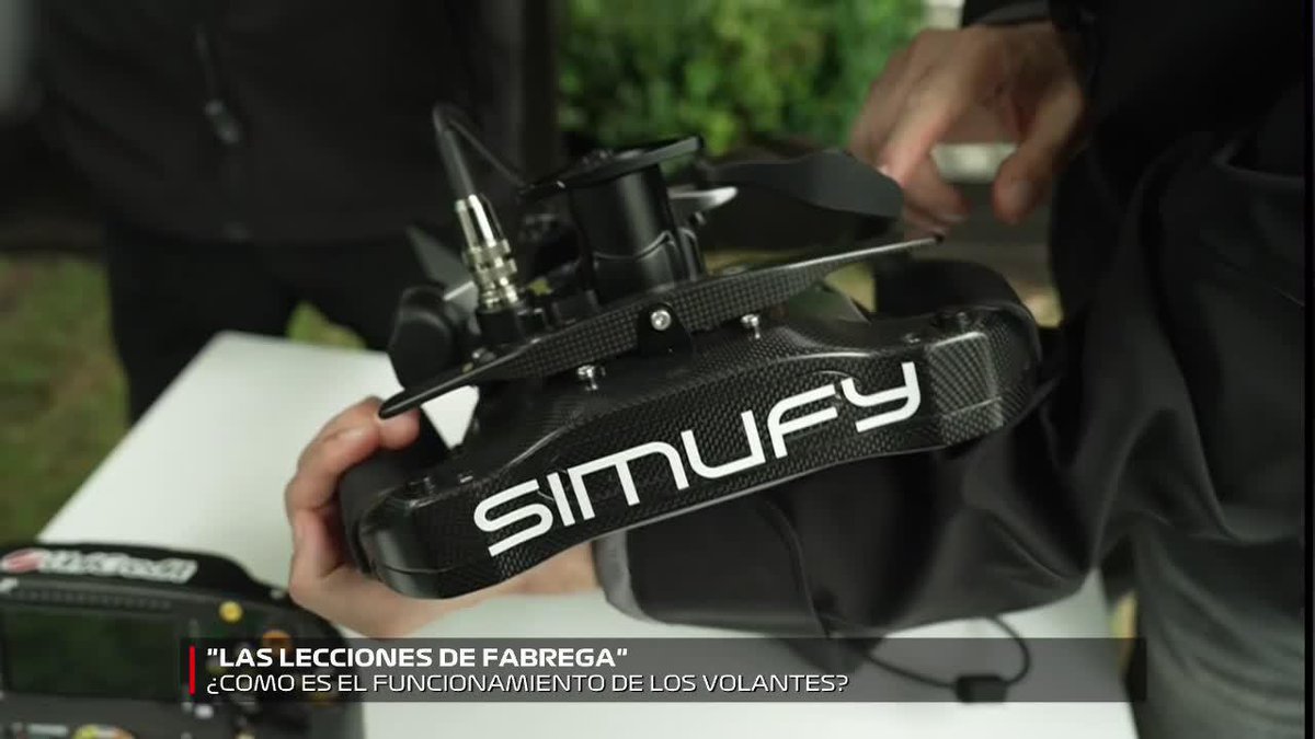 ¡ATENCIÓN FANÁTICOS DE LA FÓRMULA 1! ¿Cuántas veces te preguntaste CÓMO FUNCIONA un volante profesional? Bueno, Albert Fabrega nos cuenta un poquito con ejemplos... 📺 #AusGP | Toda la temporada de #F1 por #DisneyPlus Premium
