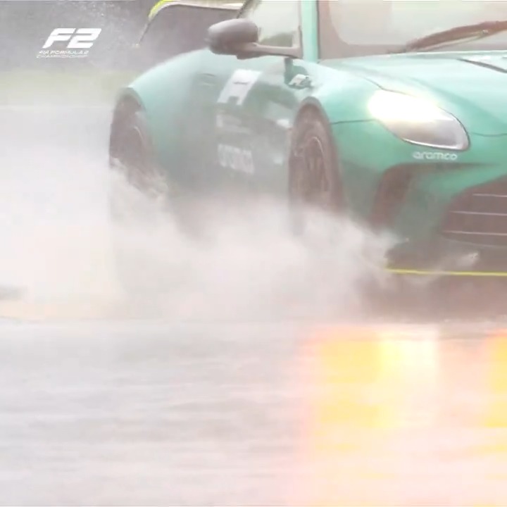 We were really looking forward to our main event in Melbourne... But the weather had other ideas 🌧️☔️ #F3 #AusGP