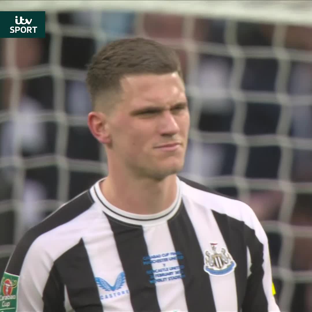 💔 Heartbreak for Newcastle in the Carabao Cup final two years ago... Today, they have another chance to win their first major domestic trophy in 70 years! ⚫️⚪️