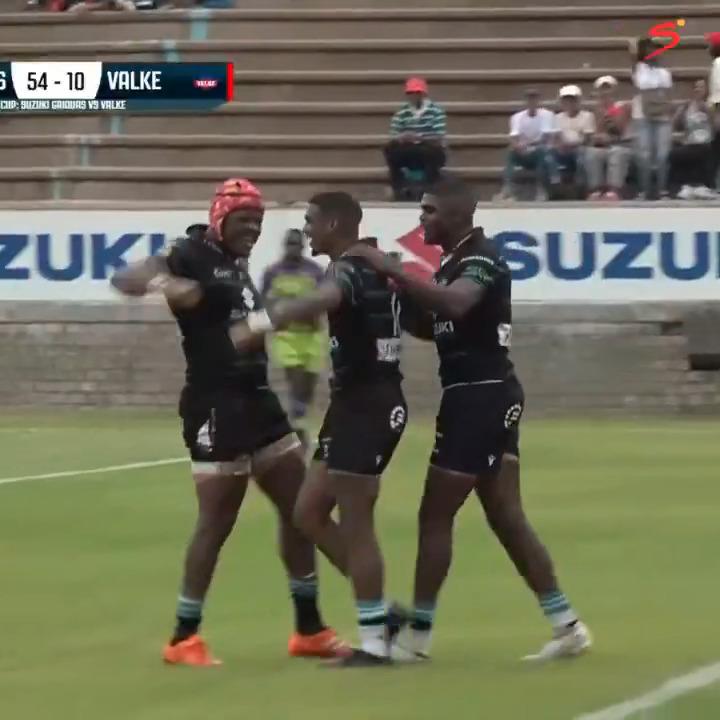 Gurswin Wehr 🏉🏉🏉 Dylan Maart 🏉🏉 The Griquas wingers were running riot yesterday in their #SACup win over Valke ⚡️