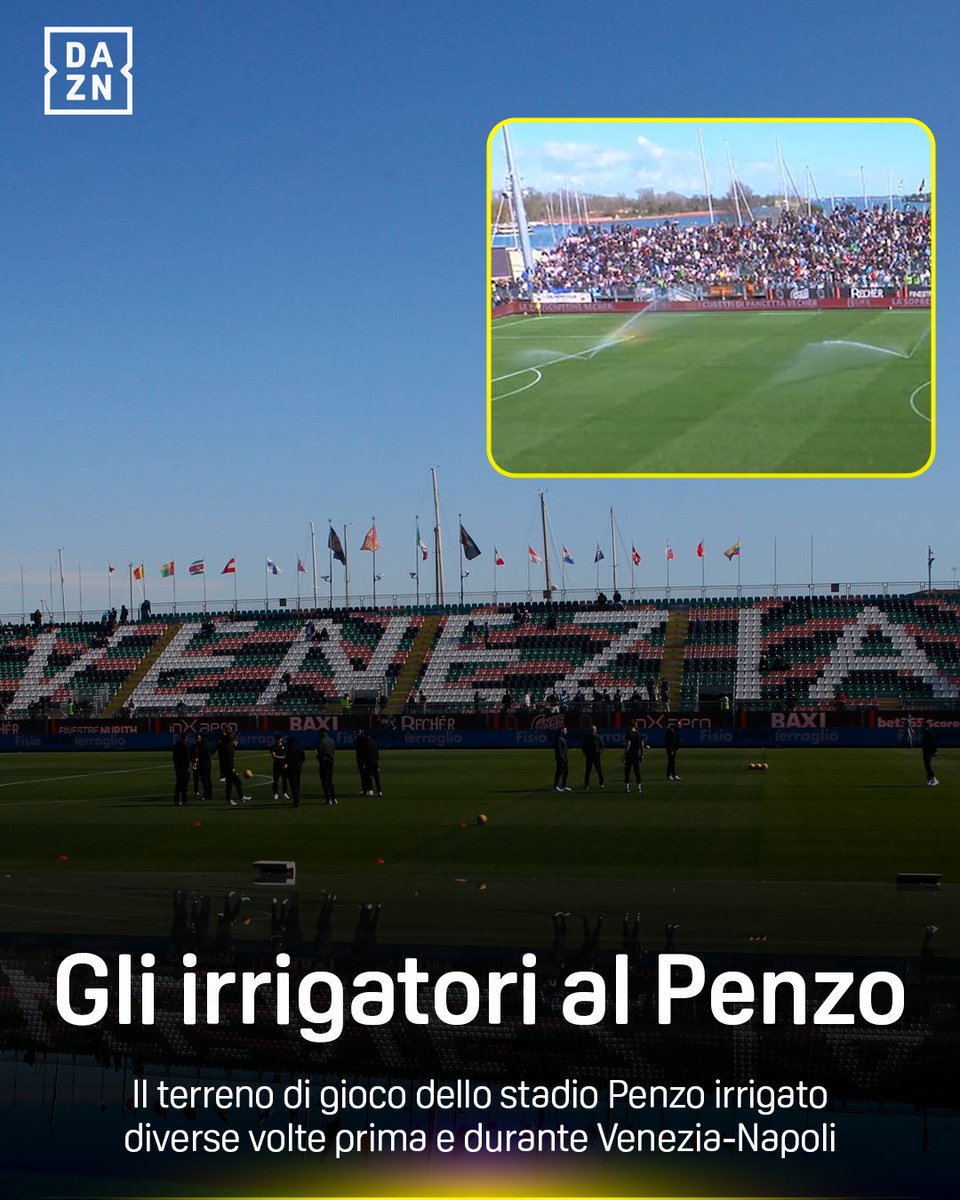 Gli irrigatori al Penzo di Venezia ๐๏ธ Il terreno di gioco bagnato in 4๏ธโฃ momenti: prima di #VeneziaNapoli e durante lโintervallo โ ๏ธ #SerieAEnilive #DAZN