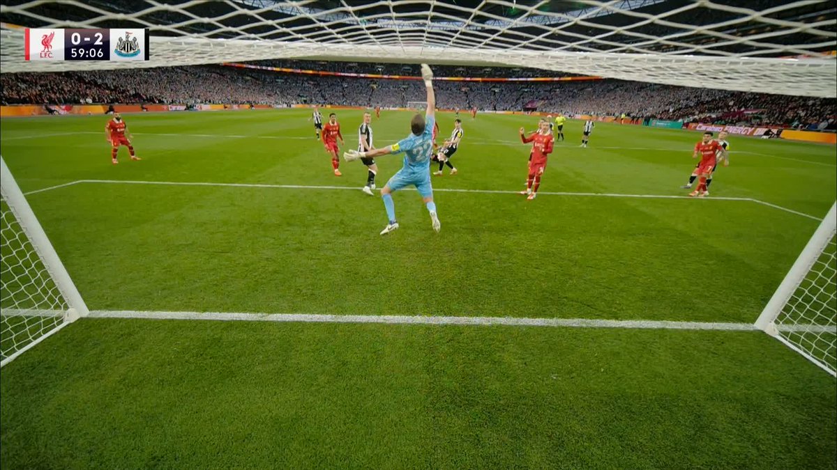 What a save, Nick Pope! 🧤