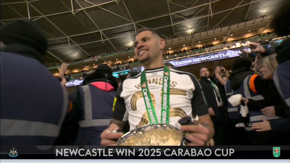 "Someone just took the lid off a pressure cooker" Shay Given says the Carabao Cup win can be a springboard for Newcastle 🏆📈