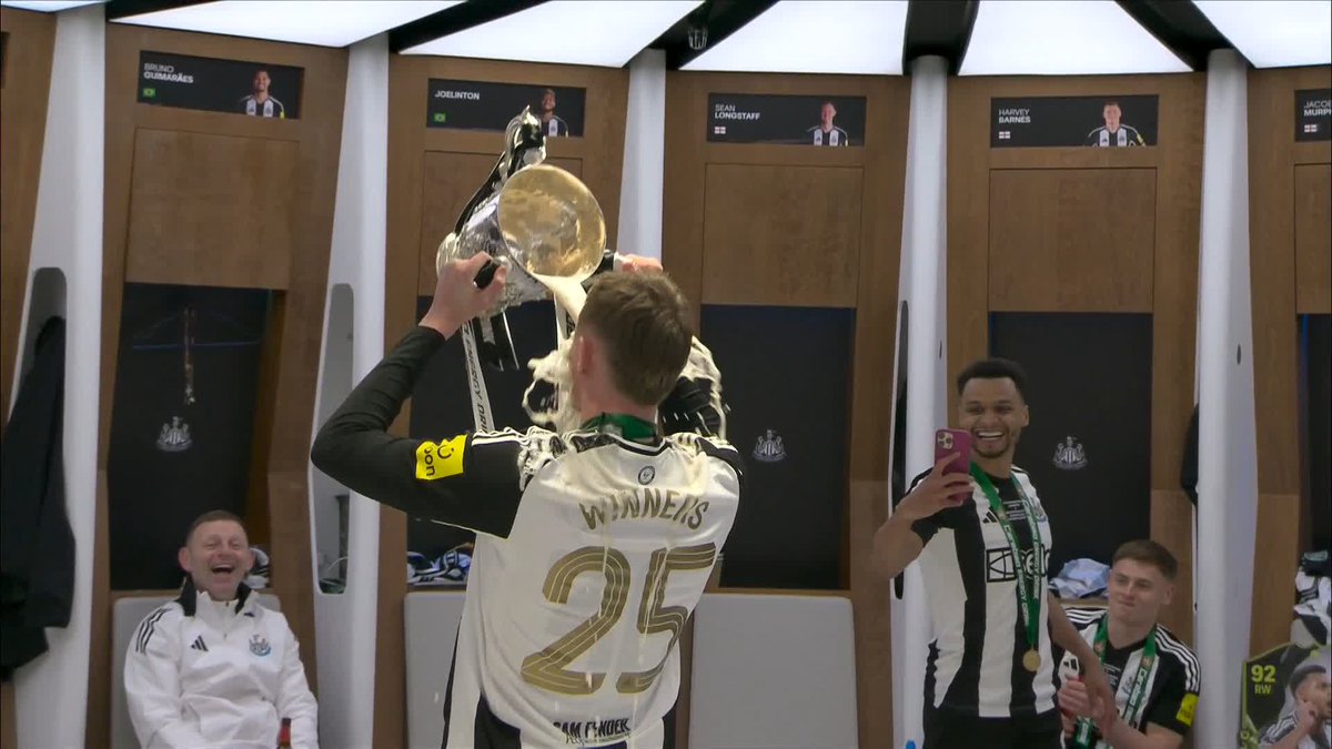 Sean Longstaff drinking it all in! 🍻