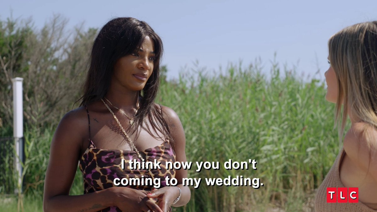 Things go awry when Mina tries to hash it out with Mark's daughter on #90DayFiance, tonight at 8/7c. 😬