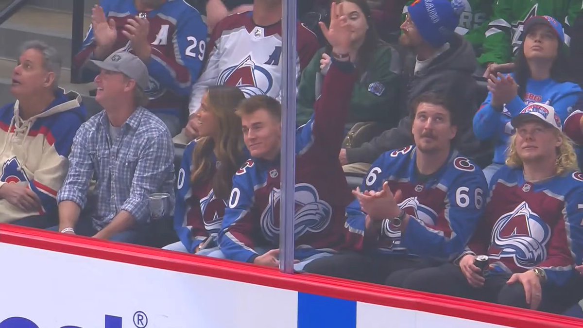 HEY THERE, BO! 🏈 Bo Nix of the Denver Broncos is in the house for today's Colorado Avalanche game!
