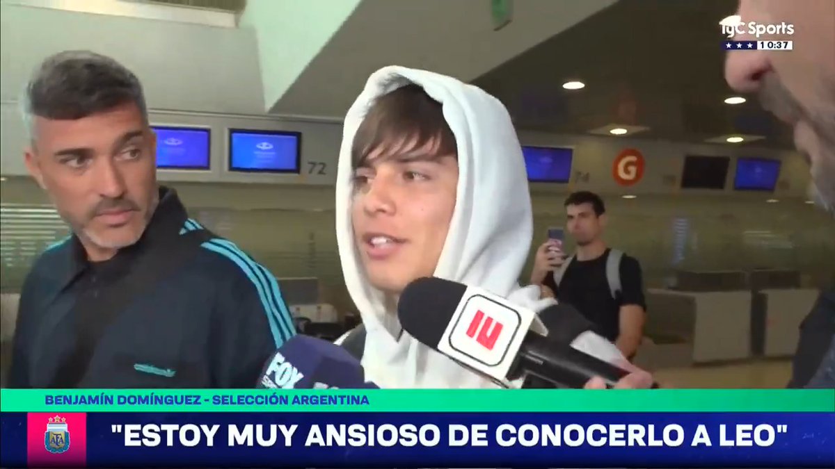 "ESTOY MUY ANSIOSO DE CONOCERLO A LEO" Benjamín Domínguez llegó al país para sumarse a la Selección y no ocultó su deseo de entrenar con Messi.