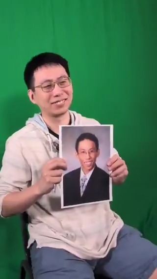 🤓 Internet safety pro tip: Keep your socials squeaky clean! Or we WILL find childhood photos of you and have you sign them 📸✍️ #PokemonUNITE | #UNITEesports