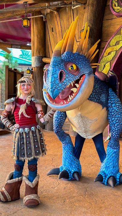 We have…DRAGONS 🔥 Here's your first look at Stormfly & Astrid. Meet them at How to Train Your Dragon - Isle of Berk coming to Universal Epic Universe opening May 22, 2025.