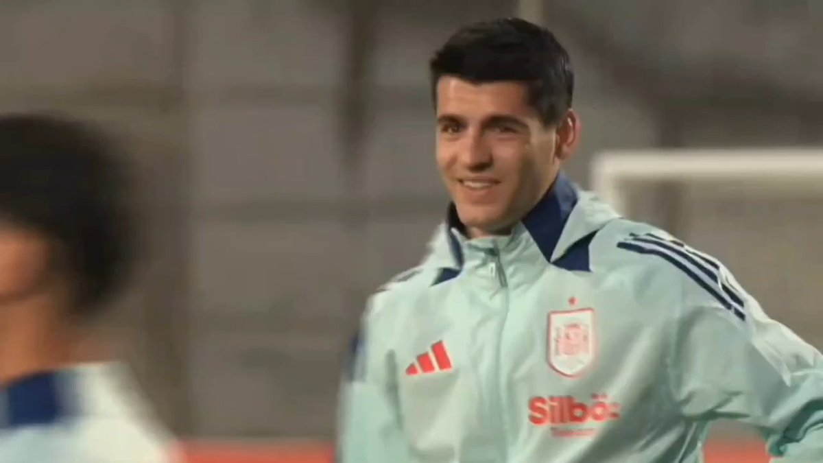 Alvaro Morata, İspanya milli takımıyla idmanda.