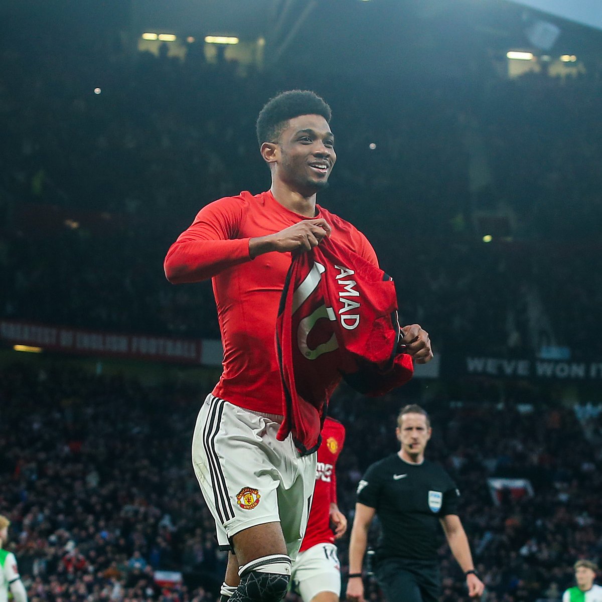 #OTD one year ago… 😍 🌟 @AmadDiallo_19 #MUFC