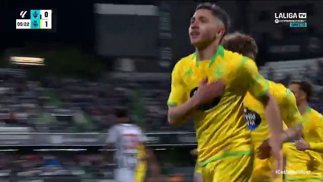 Cuando Yeremay tiene la pelota, el fútbol se vuelve tan 𝐜𝐚𝐥𝐥𝐞𝐣𝐞𝐫𝐨 como 𝗽𝗿𝗲𝗰𝗶𝗼𝘀𝗼. #LaCasaDelFútbol #LALIGAHYPERMOTION