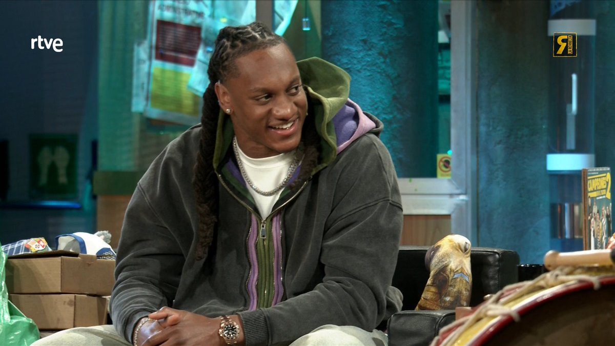 Hoy sí que había intención de traducir pero 😅 Tremaine Edmunds Chicago Bears Chicago Bears en España