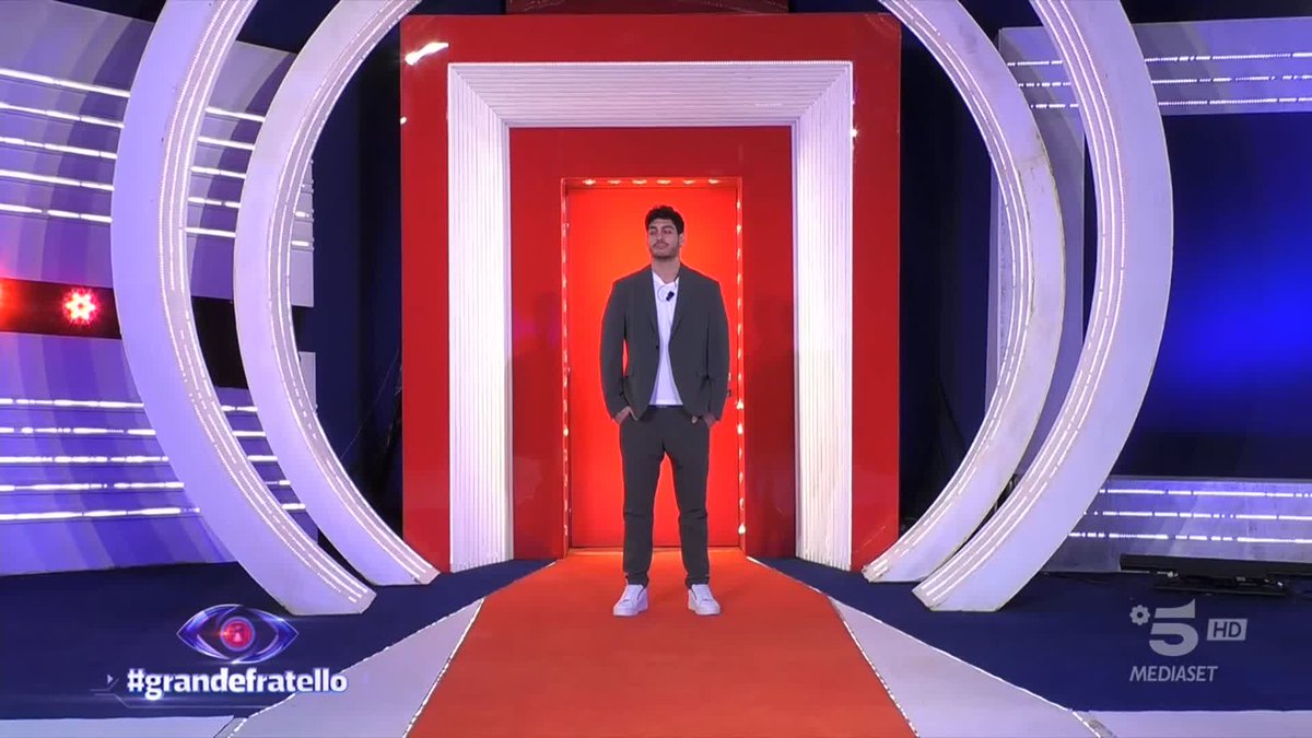 Javier, grazie alla seconda vita, può rientrare in Casa! #GrandeFratello