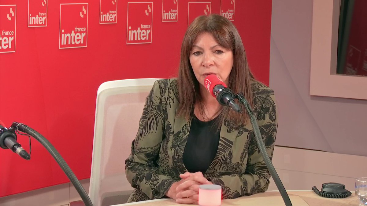 Évacuation de la Gaîté lyrique : "À ce stade, c'est ce qu'il fallait faire parce que la situation était très compliquée, tendue et dangereuse à l'intérieur, y compris pour ces jeunes migrants", estime la maire de Paris Anne Hidalgo #le710Inter