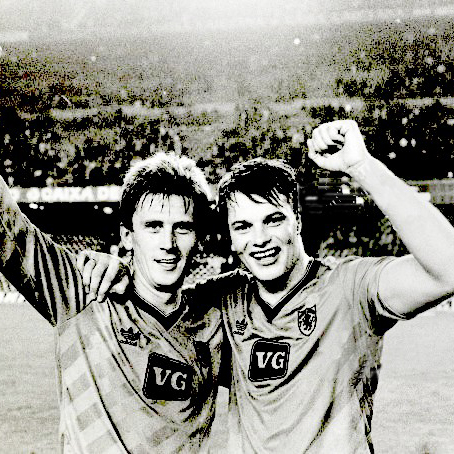 4️⃣/4️⃣ ✅ #DUFC score twice inside the final four minutes at the Nou Camp to secure their progression to the UEFA Cup Semi-Final with an odds-defying triumph over Barcelona, #OnThisDay 1987 🇪🇺🗓️