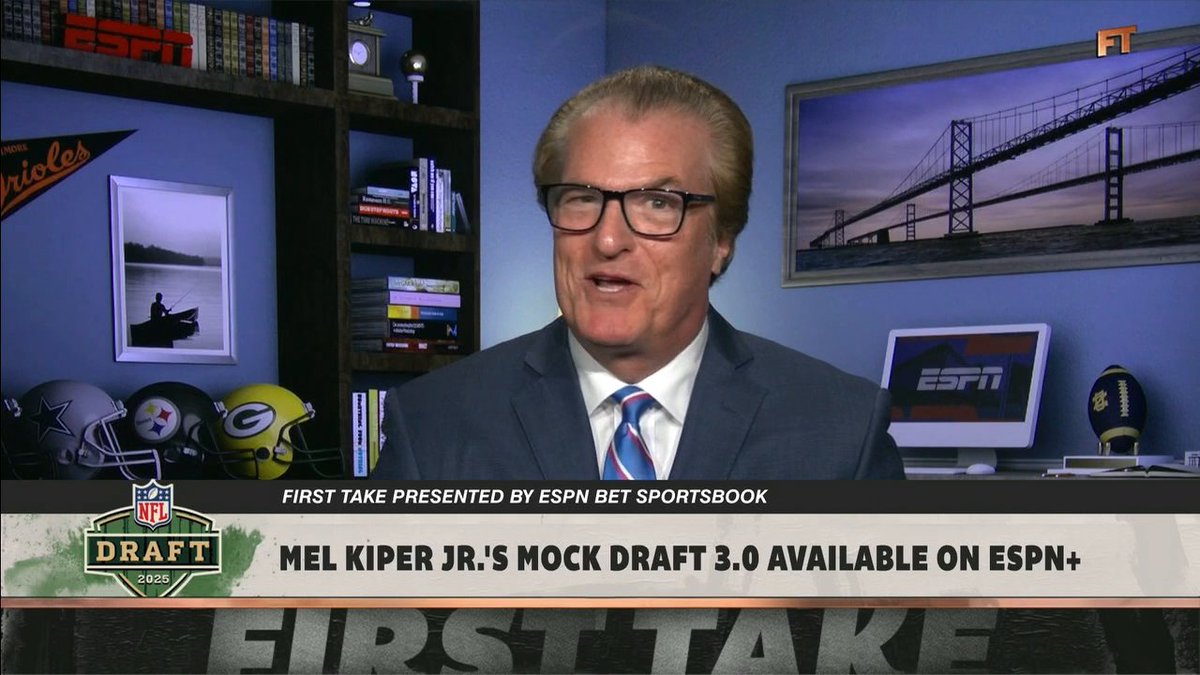 .Mel Kiper Jr. ranks Shedeur Sanders over Cam Ward as a better NFL quarterback 👀 “He dealt with NFL conditions. … You can win big in the NFL going about your business like Shedeur Sanders does.”