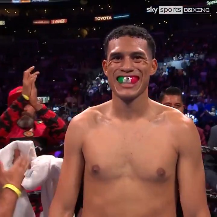 "𝐁𝐞𝐧𝐚𝐯𝐢𝐝𝐞𝐳 𝐚𝐭 𝐀𝐧𝐟𝐢𝐞𝐥𝐝? 𝐁𝐫𝐢𝐧𝐠 𝐢𝐭 𝐨𝐧!"🔴🏟️ Callum Smith told Toe2Toe that David Benavidez would be the perfect dance partner for a huge fight night at Anfield👌 👂Full episode: