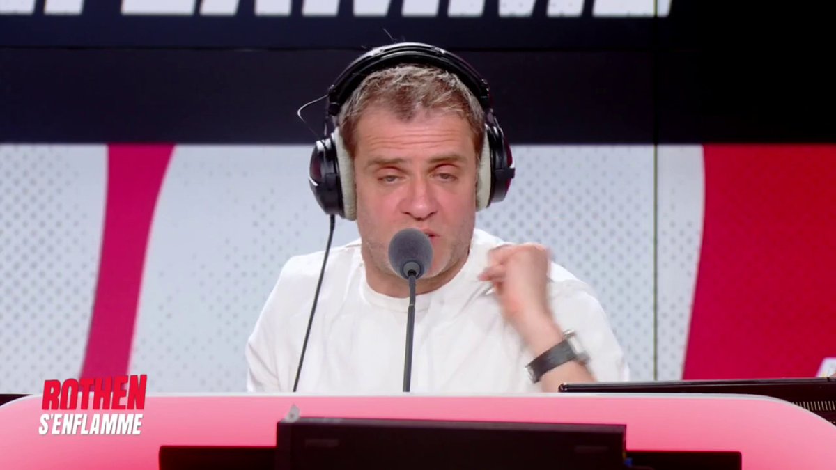 🔥 Rothen sur les "traitres" dans le foot : 💥 "Quand tu dis que tu n'iras jamais dans le club ennemi, il faut s'y tenir ! Rabiot n'était pas obligé de dire qu'il avait la fibre parisienne, qu'il était un titi parisien, qu'il ne jouera jamais à l'OM, et rétropédaler après !"