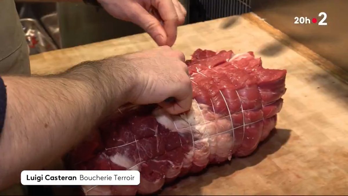 🥩❌ Les Français de moins en moins accros à la viande : ils sont 53 % à reconnaître avoir baissé leur consommation dans les 3 dernières années. #JT20h