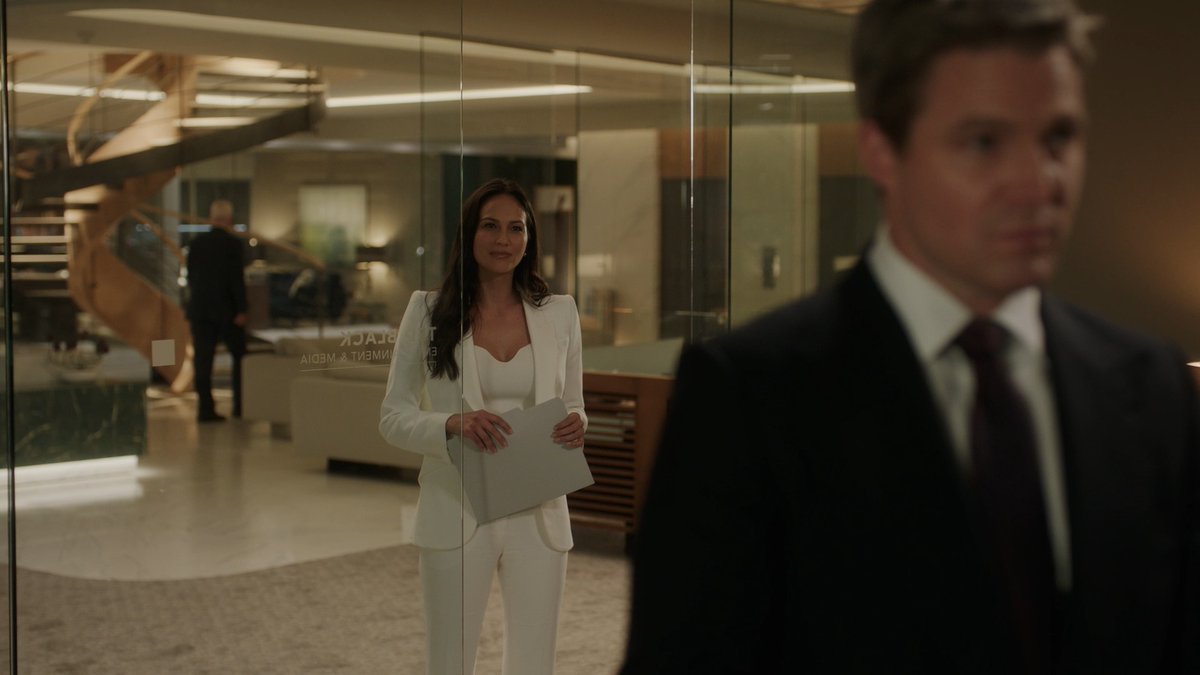 Samantha can read Ted like an open book. don't miss #SuitsLA - watch NBC Entertainment on Peacock.