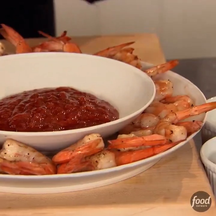 Ina Garten ROASTS the shrimp in her shrimp cocktail for even more flavor! 🍤 🍤 hbo max fka for more #BarefootContessa: #StreamOnMax Get the recipe: