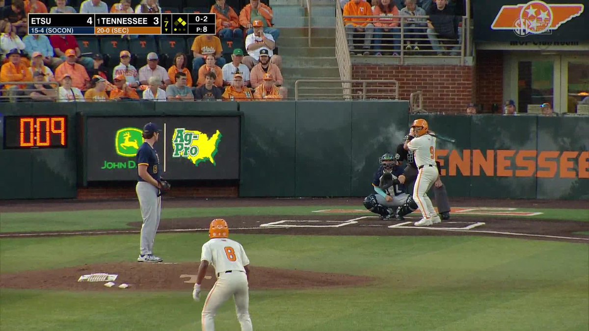 Mr. Clutch comes through again and we're tied! 📺 (SECN+) #GBO // #BeatETSU