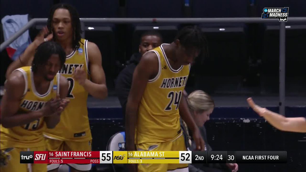 Shawn Fulcher's patience pays off with a triple 🎯 #MarchMadness Bama State Athletics