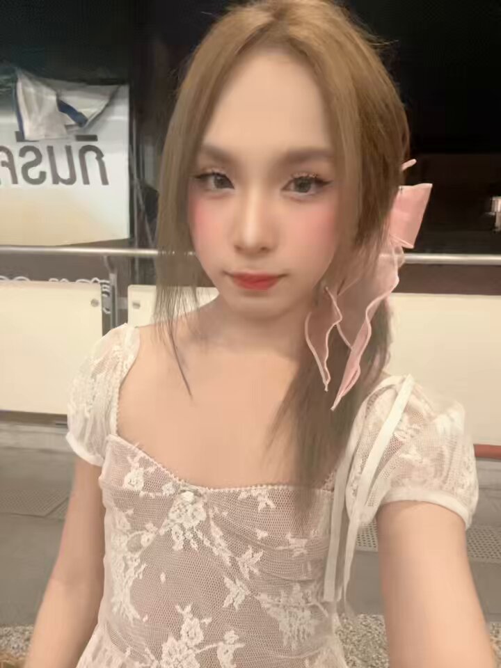 อยากโดนเน็ตฟิวแฟนจัง 😜 #ladyboyBkk #ladyboy #สาวสอง #นัดเย็ดรังสิต #นัดเย็ดกทม #fwb #ons #สยาม #กรุงเทพ #จตุจักร #เอกมัย #ทองหล่อ #นานา #อโษก #สุขุมวิท #สุขุมวิท11 #อ่อนนุช #ค่าขนม #รังสิต