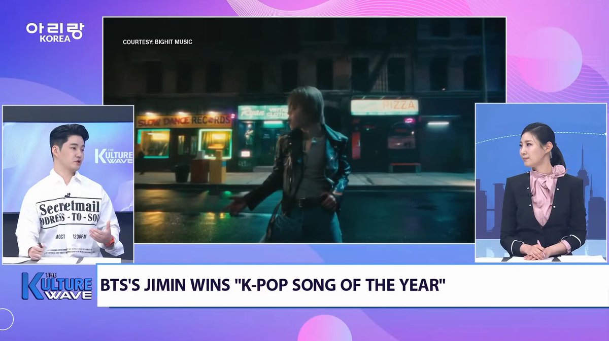📺Arirang News' [The Kulture Wave] reported on Jimin's win at the iHeartRadio Music Awards and his record for the longest-charting K-pop song on the Billboard Hot 100. 👤 JIMIN NOW : HE IS LEADER OF K-POP 🔥 OMGG K-MEDIA SPILL 😭😭