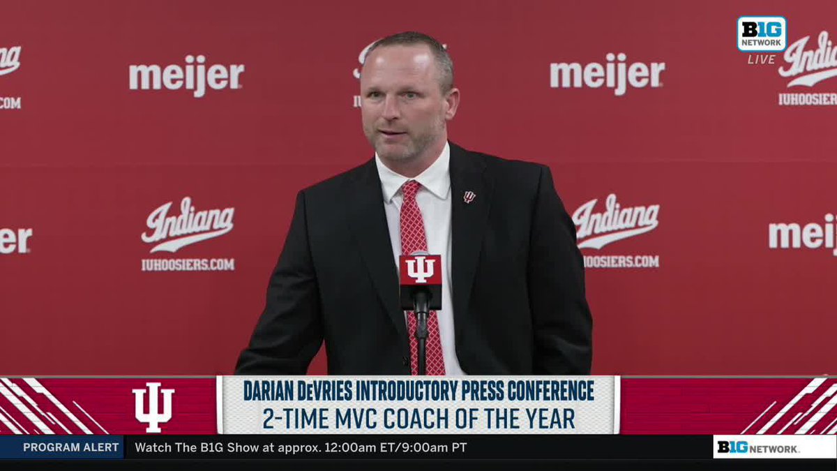 “This is one of the premier basketball schools in the entire country” Darian DeVries officially introduced at Indiana