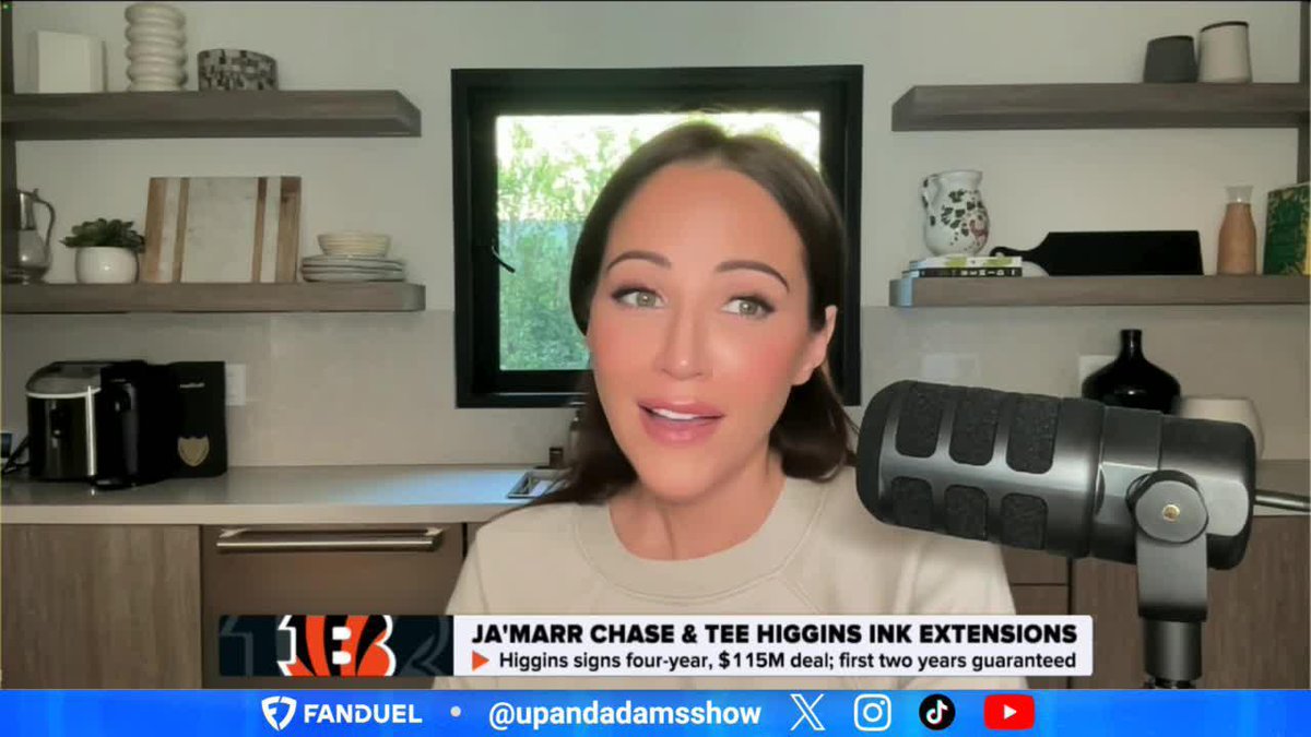 Tee Higgins’ mom kept receipts and called out the haters! We’ve gotta get her on the show?? 👀 Kay Adams | TEEHIGGINSMOM #5 ✋🏽💫 | Tee Higgins⁵