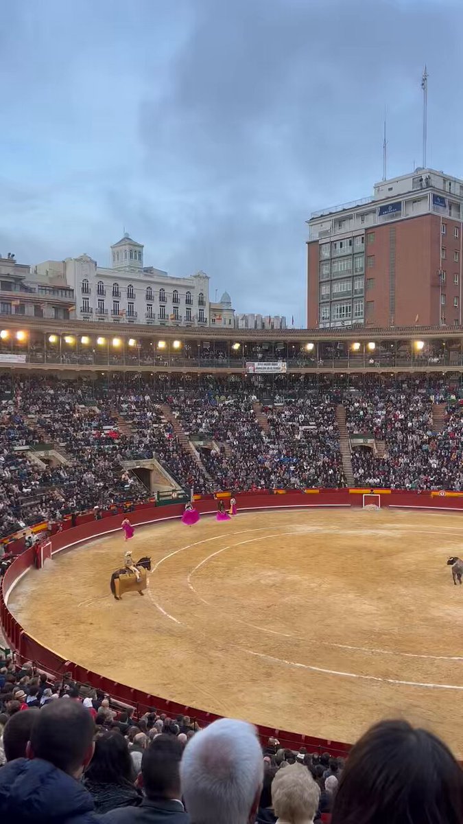 La emoción de un tercio de varas. Disfruten.