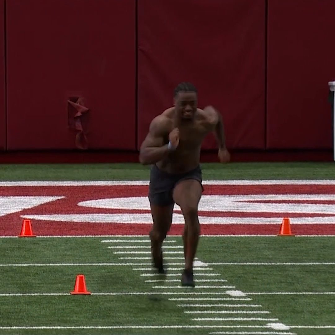 Jalen Milroe runs a 4.37u at Alabama Football Pro Day 👀