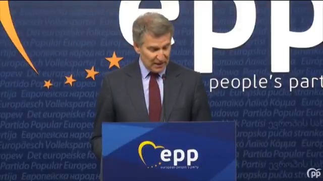 #EnDirecto | Feijóo dice que "no puede" asistir al congreso del PP europeo que finalmente se celebrará en Valencia y culpa al Congreso de los Diputados por "vetar" el cambio de las votaciones: "No puedo asistir, la presidencia del Congreso de los Diputados nos impide acudir"