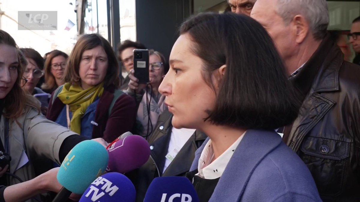 "C'est le #MeToo de l'enseignement catholique", lance Constance Bertrand (Collectif des victimes de Saint-Dominique de Neuilly-sur-Seine) à la sortie des auditions. #Bétharram #DirectAN