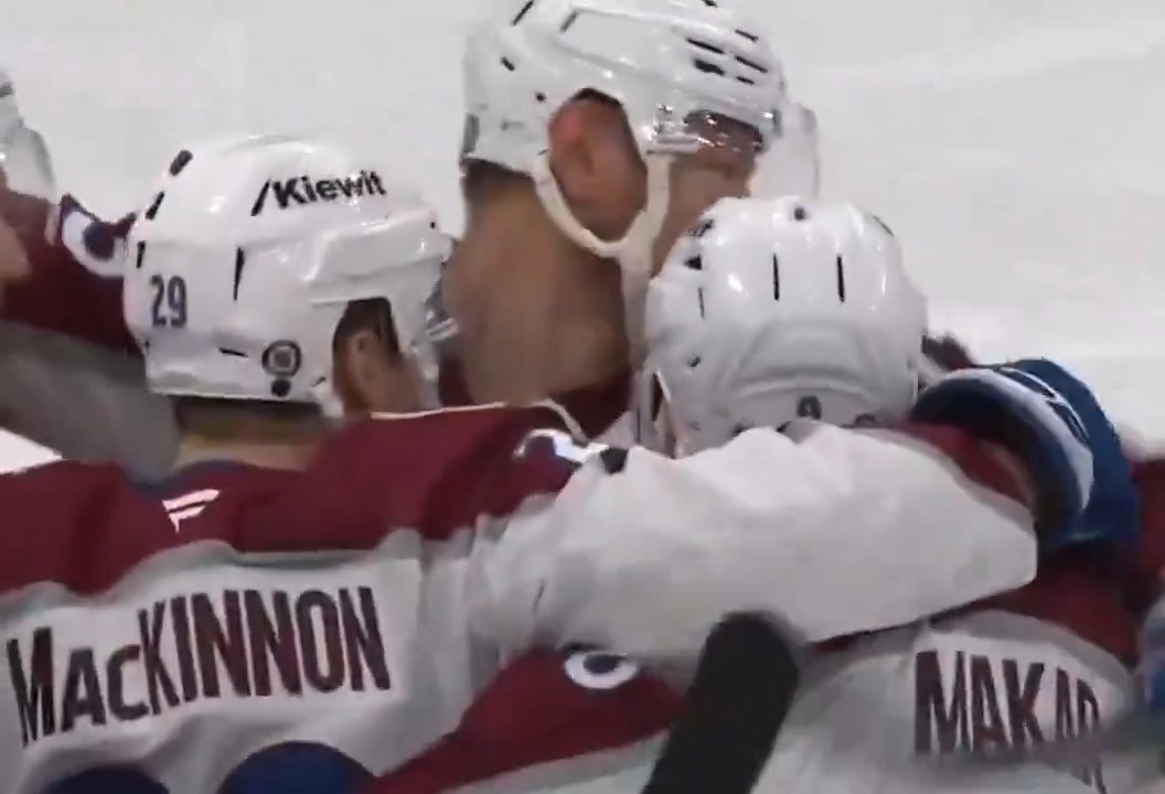 Nathan MacKinnon retrieved the puck at center ice, skated through multiple defenders like they didn't even exist then proceeded to sauce Valeri Nichushkin the most ridiculous backhand pass i have ever seen. Nate Dogg isn't human.