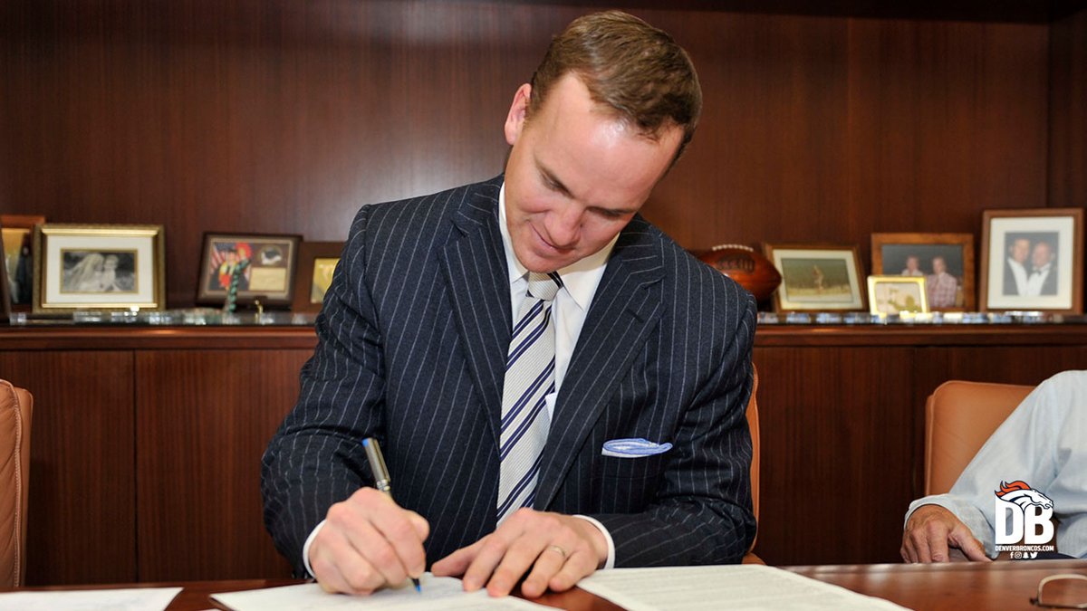 "I'm looking forward to meeting my teammates and doing everything I can to help this franchise win another Super Bowl." On this day 13 years ago, Peyton Manning became a Bronco. 👏
