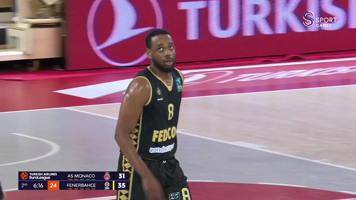 🟡🔵 Errick McCollum, oyuna girer girmez dripling üzeri üçlüğü yolladı.