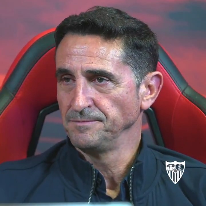 ❤️ ¿Qué significa para Manolo Jiménez el Sevilla FC? ⚪️🔴 #ElCubo