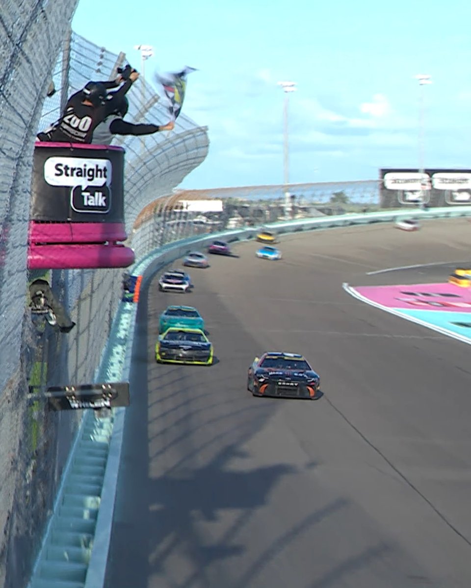 "Can you believe what you've just seen?!" 🤯 Tyler Reddick's last-lap pass made this race an instant classic.