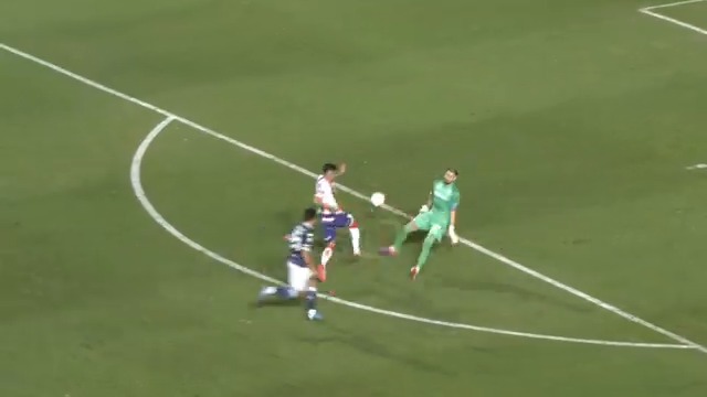 EXPULSADO GABRIEL ARIAS EN SANTA FE: RACING, CON UNO MENOS ANTE UNIÓN.