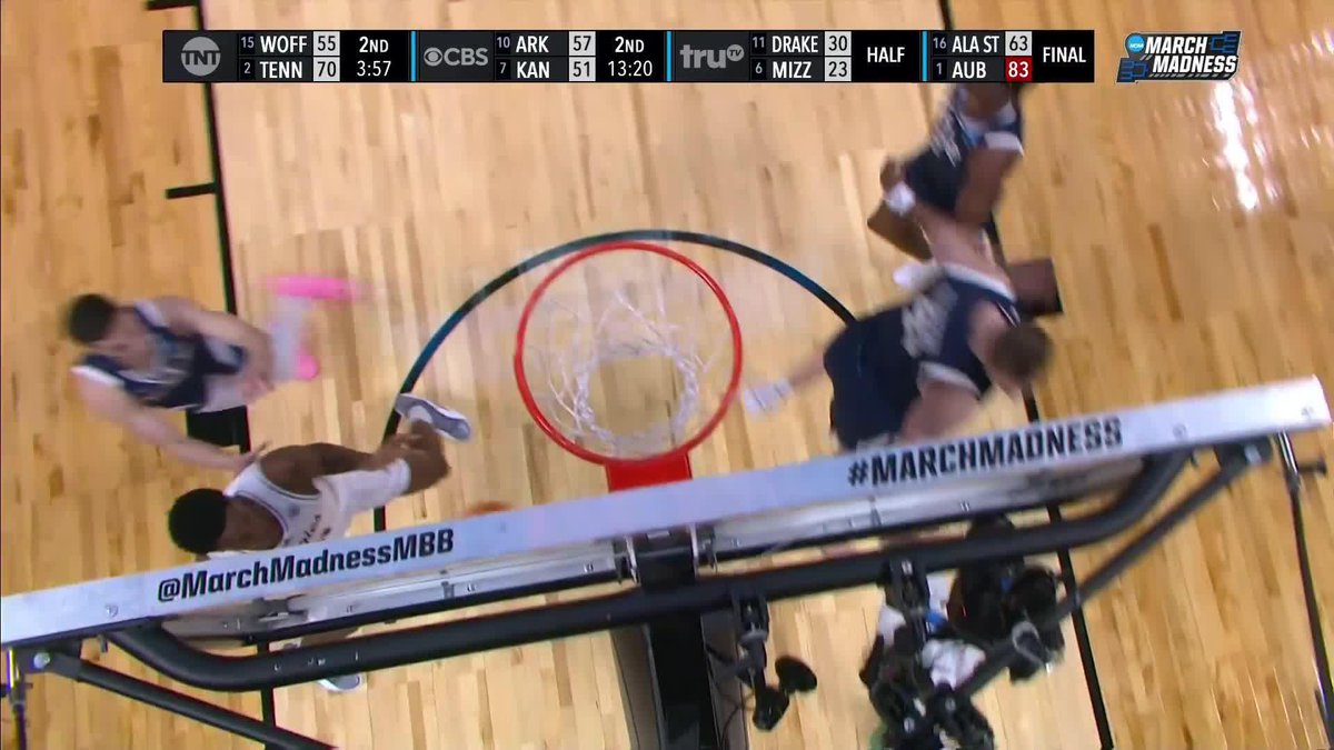 Pharrel Payne ANOTHER strong JAM for TAMU 💪 Watch the 2nd Half: #MarchMadness