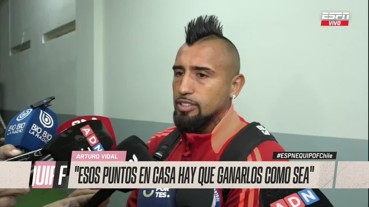 "EL MARTES NOS JUGAMOS LA ÚLTIMA CHANCE DE CLASIFICAR AL MUNDIAL" Arturo Vidal aseguró que el camarín está con la cabeza en alto para lo que viene: "Si ganamos a Ecuador seguramente clasificamos al Mundial, porque contra Argentina creo será más fácil que jugar acá con Paraguay"