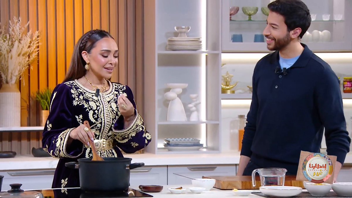 طريقة عمل وصفة المثوم الجزائري على أصولها برنامج #إفطارنا_غير يومياً الساعة 4 مساءً بتوقيت السعودية على #MBC1 مجاناً على #Shahid يمكنكم متابعة البرنامج من خلال هذا الرابط #رمضان_يجمعنا