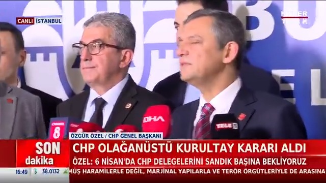 #SONDAKİKA - CHP olağanüstü kurultay kararı aldı... CHP Genel Başkanı Özgür Özel: "6 Nisan'da CHP delegelerini sandık başına bekliyoruz."
