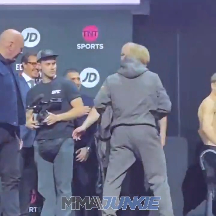 Paddy Pimblett and Ilia Topuria had a brief encounter on-stage at #UFCLondon ceremonial weigh-ins 👀